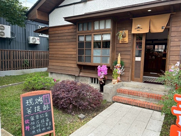 花蓮將軍府美食推薦花蓮縣餅伴手禮!